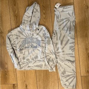 Abercrombie size 9/10 Sweatsuit